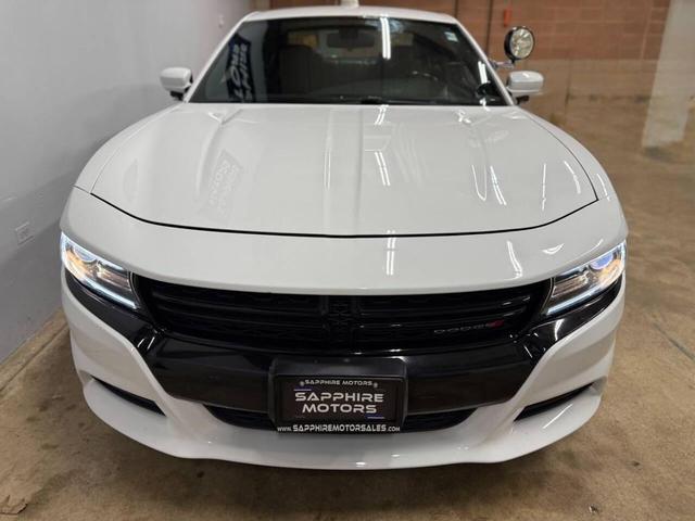 Photo of 2016 Bright White Clearcoat Dodge Charger