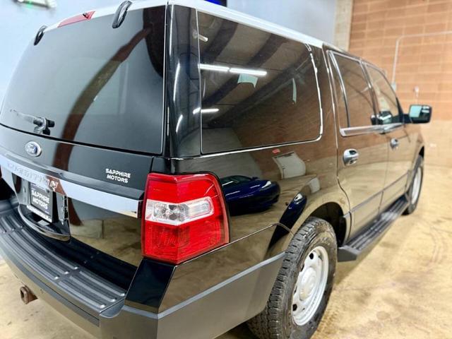 Photo of 2016 Shadow Black Ford Expedition