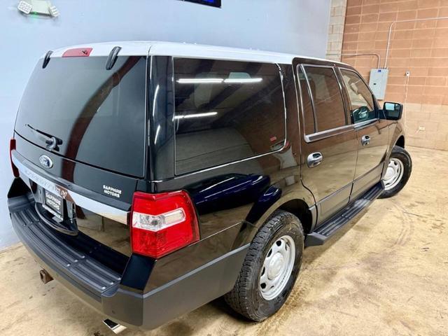 Photo of 2016 Shadow Black Ford Expedition