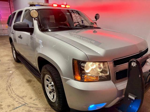 Photo of 2013 Silver Ice Metallic Chevrolet Tahoe