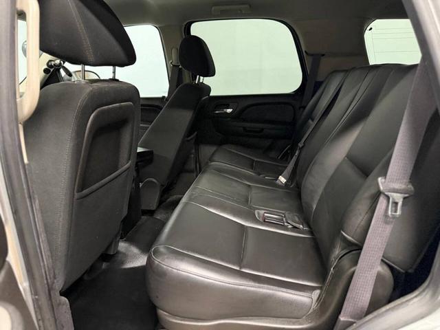 Photo of 2013 Silver Ice Metallic Chevrolet Tahoe