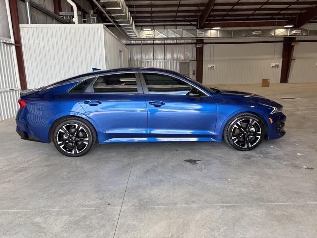 Photo of 2023 Sapphire Blue Kia K5