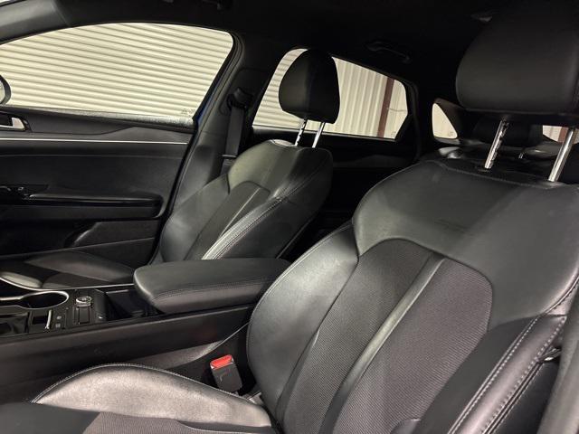 Photo of 2023 Sapphire Blue Kia K5