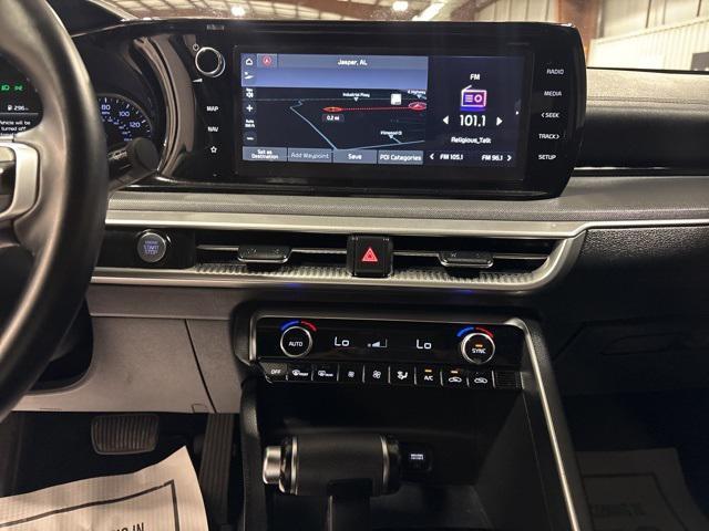 Photo of 2023 Sapphire Blue Kia K5
