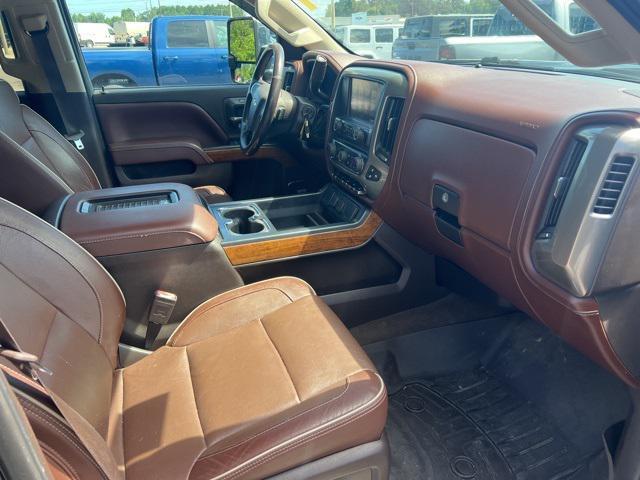 Photo of 2016 Black Chevrolet Silverado 3500