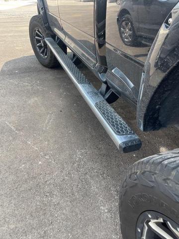 Photo of 2017 Brilliant Black Crystal Pearlcoat RAM 2500
