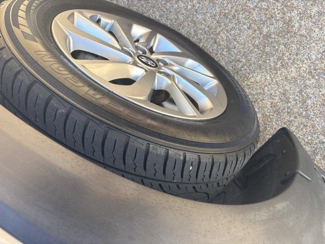 Photo of 2018 Molten Silver Hyundai TUCSON