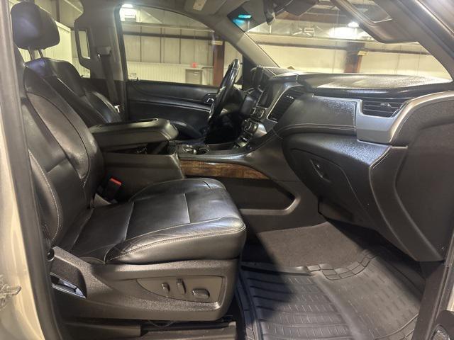 Photo of 2020 Silver Ice Metallic Chevrolet Suburban