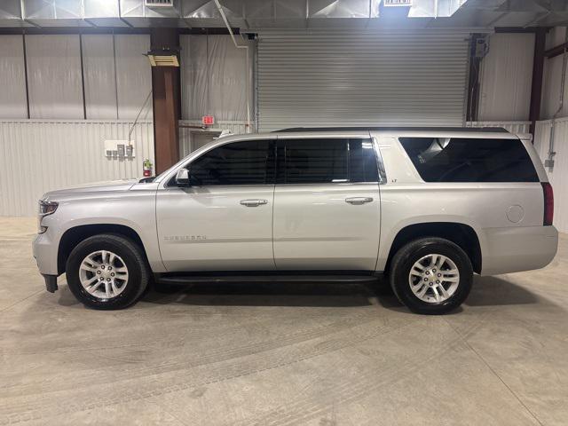 Photo of 2020 Silver Ice Metallic Chevrolet Suburban