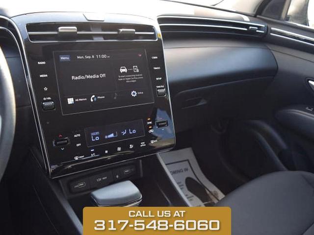 Photo of 2024 Black Pearl Hyundai TUCSON