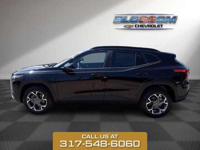 Photo of 2025 Black Chevrolet Trax