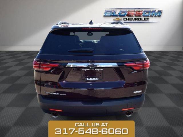 Photo of 2022 Black Cherry Metallic Chevrolet Traverse
