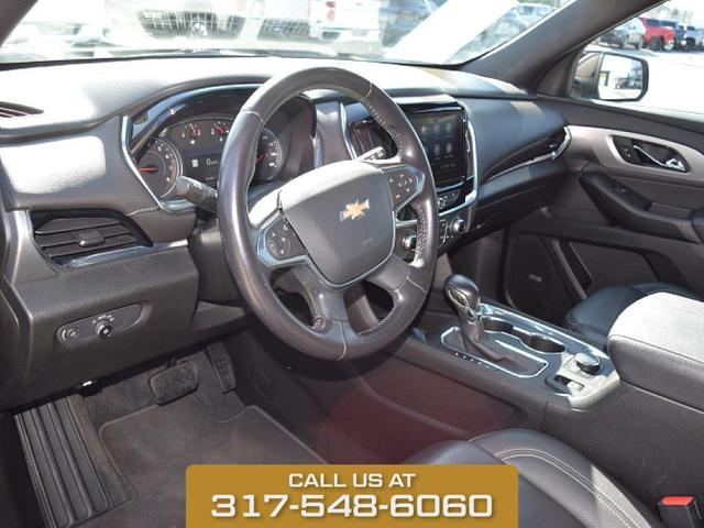 Photo of 2022 Black Cherry Metallic Chevrolet Traverse