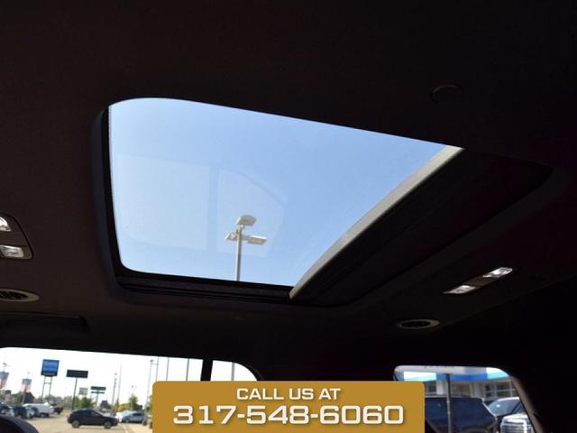 Photo of 2022 Black Cherry Metallic Chevrolet Traverse