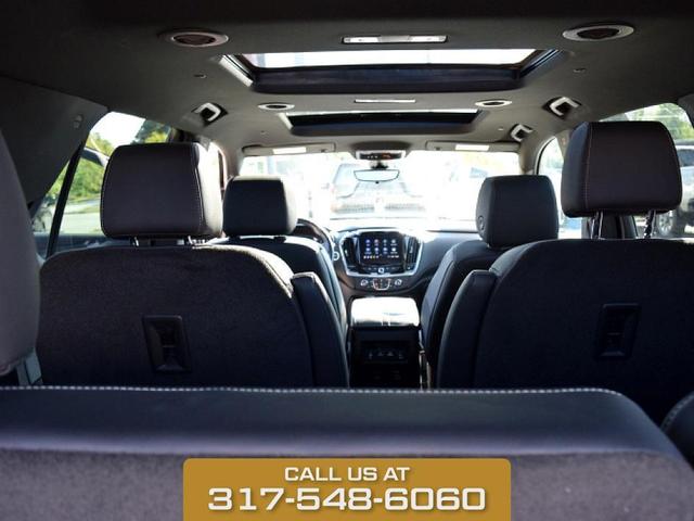 Photo of 2022 Black Cherry Metallic Chevrolet Traverse