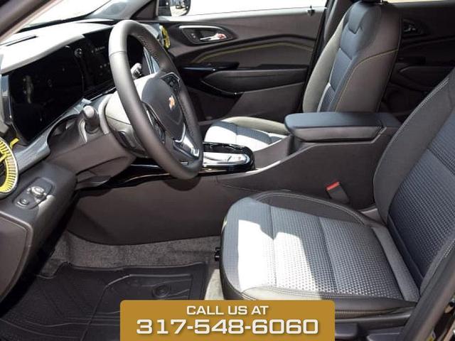 Photo of 2025 Black Chevrolet Trax