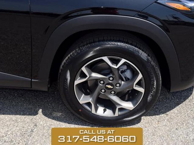 Photo of 2025 Black Chevrolet Trax