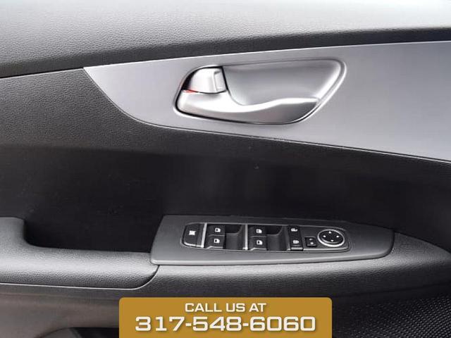 Photo of 2023 Gravity Gray Kia Forte