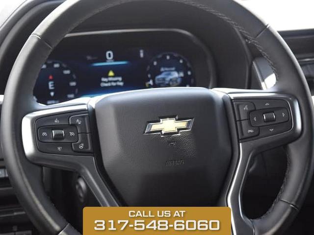 Photo of 2024 Iridescent Pearl Tricoat Chevrolet Suburban