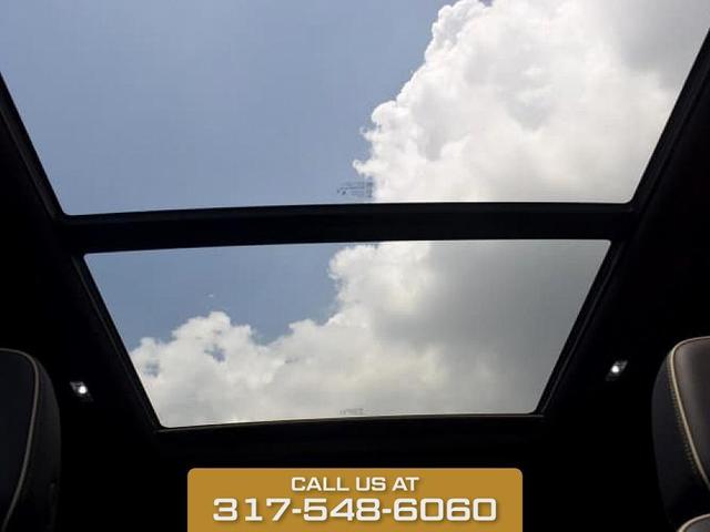 Photo of 2024 Iridescent Pearl Tricoat Chevrolet Suburban