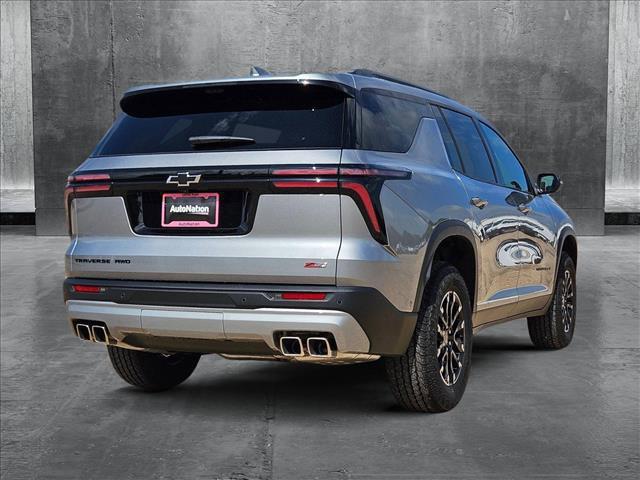 Photo of 2025 Sterling Gray Metallic Chevrolet Traverse