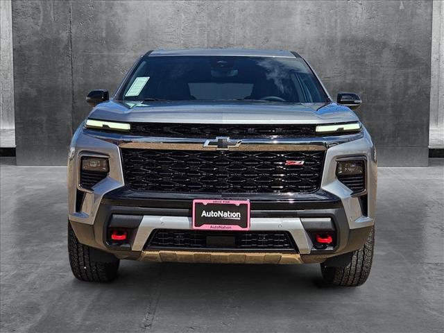 Photo of 2025 Sterling Gray Metallic Chevrolet Traverse