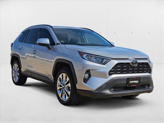 Photo of 2020 Silver Sky Metallic Toyota RAV4