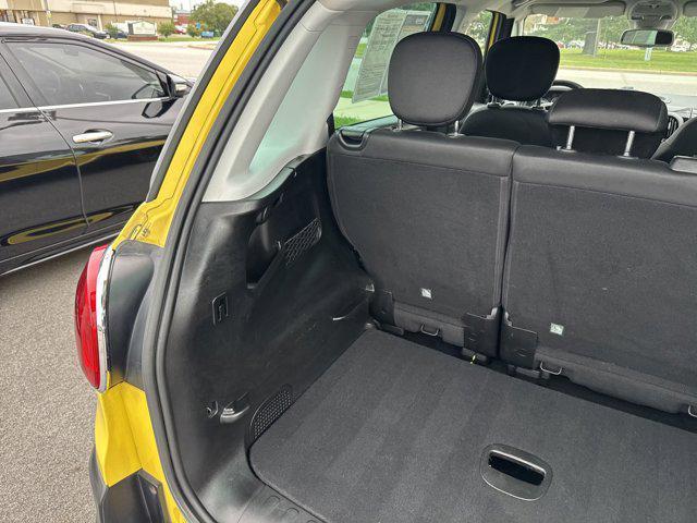 Photo of 2015 Giallo (Yellow) FIAT 500L
