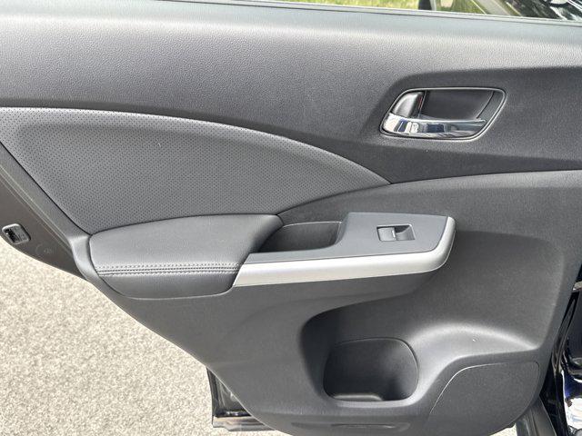 Photo of 2015 Urban Titanium Metallic Honda CR-V