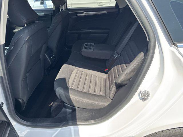 Photo of 2019 White Ford Fusion Hybrid