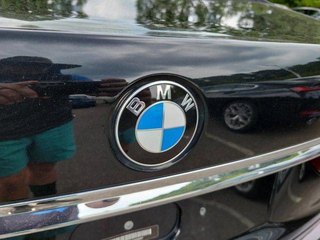 Photo of 2018 Black Sapphire Metallic BMW 750