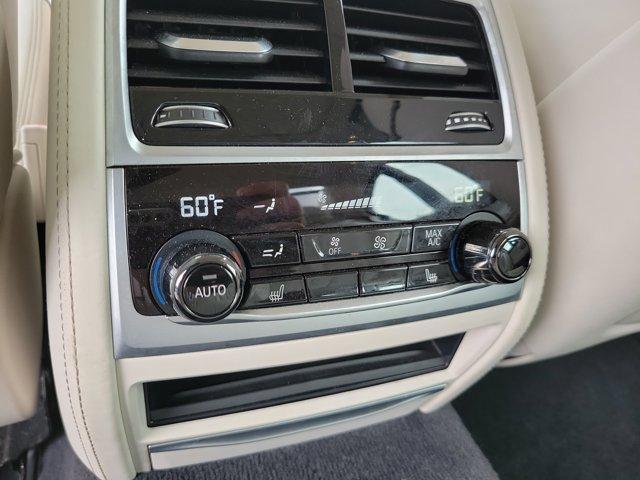 Photo of 2018 Black Sapphire Metallic BMW 750
