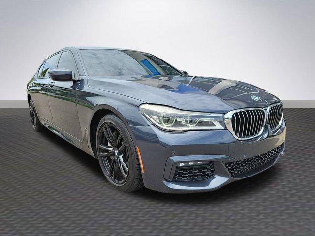 2018 BMW 750