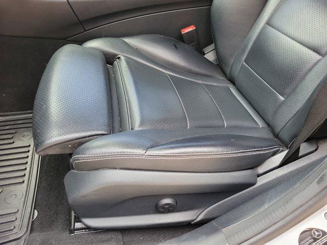 Photo of 2016 Silver Mercedes-Benz C-Class
