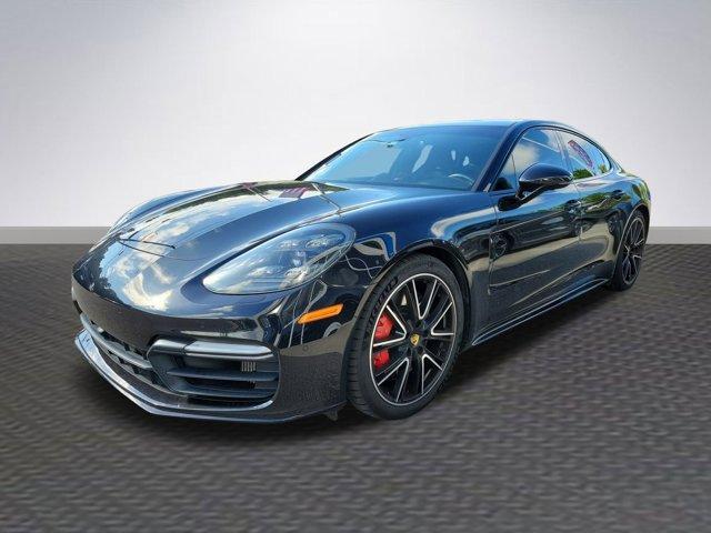 Photo of 2018 Black Porsche Panamera
