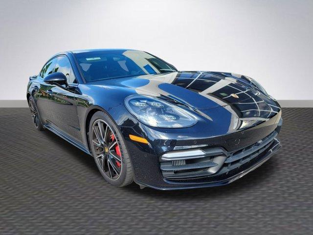 Photo of 2018 Black Porsche Panamera