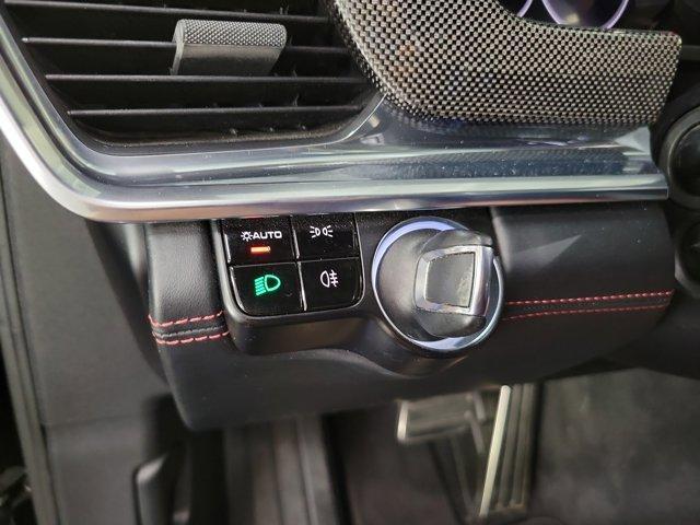 Photo of 2018 Black Porsche Panamera