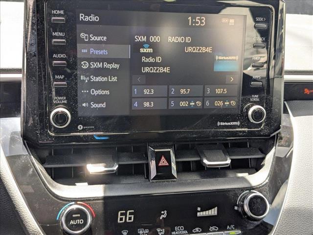 Photo of 2022 White [White] Toyota Corolla