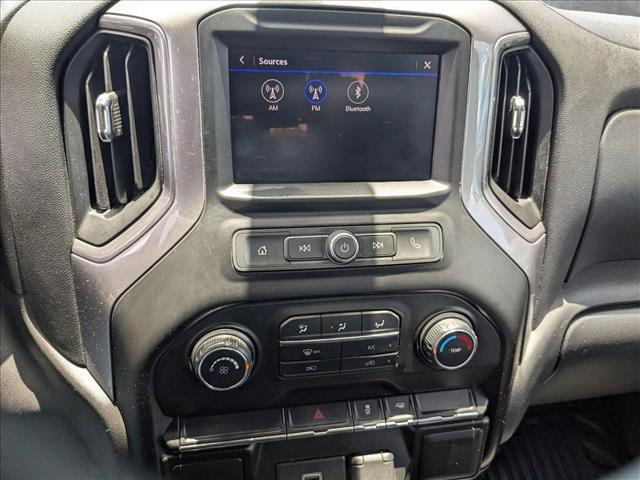 Photo of 2020 Silver Ice Metallic Chevrolet Silverado 1500