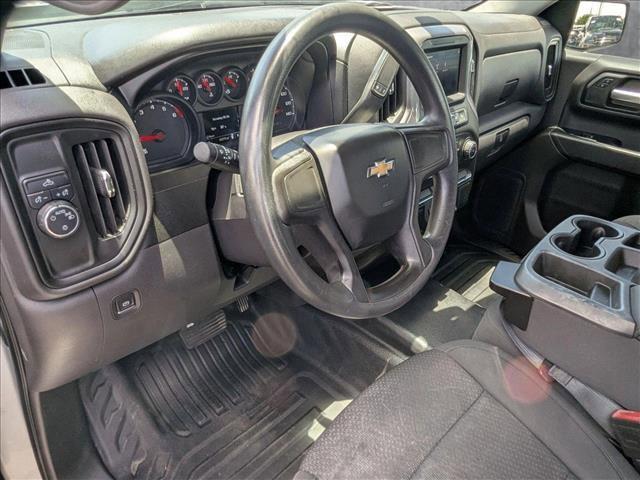 Photo of 2020 Silver Ice Metallic Chevrolet Silverado 1500