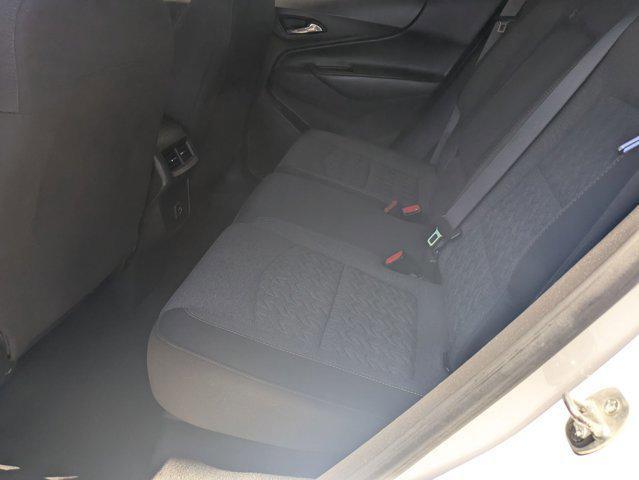 Photo of 2022 Summit White Chevrolet Equinox