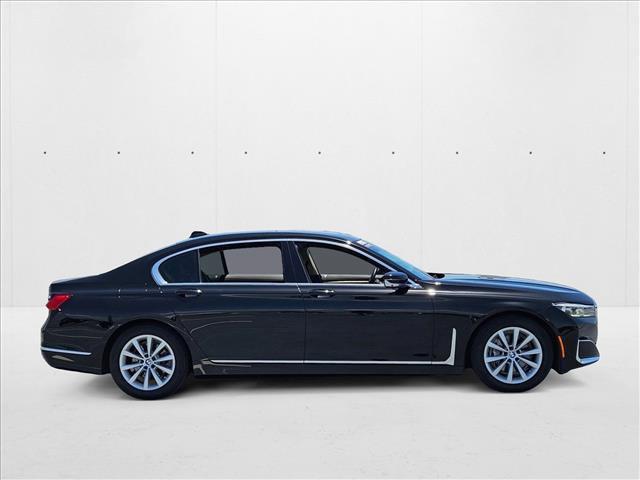 Photo of 2020 Jet Black BMW 740