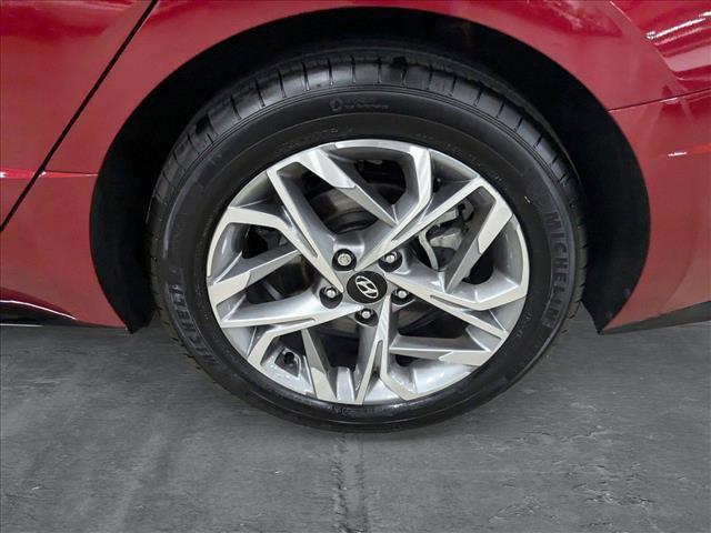 Photo of 2023 Ultimate Red Hyundai SONATA