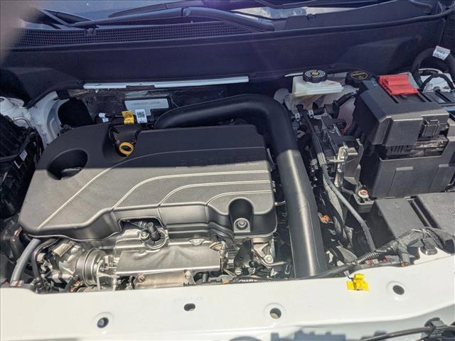 Photo of 2026 Summit White Chevrolet Equinox