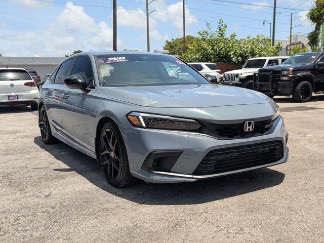 Photo of 2024 Sonic Gray Pearl Honda Civic Si
