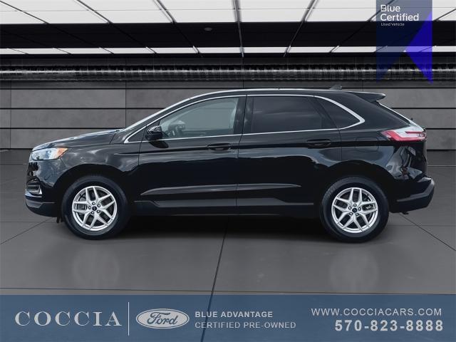 Photo of 2022 AGATE BLACK METALLIC Ford Edge