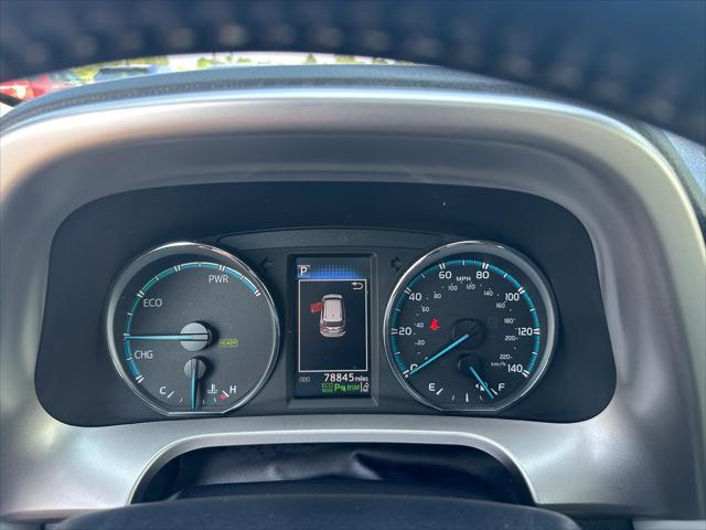 Photo of 2018 Silver Sky Metallic Toyota RAV4 Hybrid
