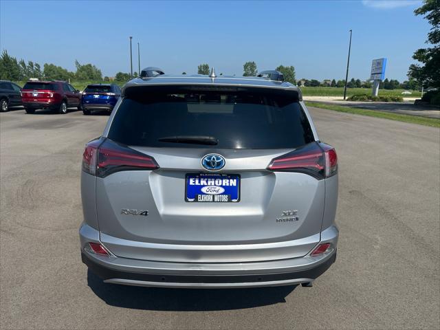 Photo of 2018 Silver Sky Metallic Toyota RAV4 Hybrid