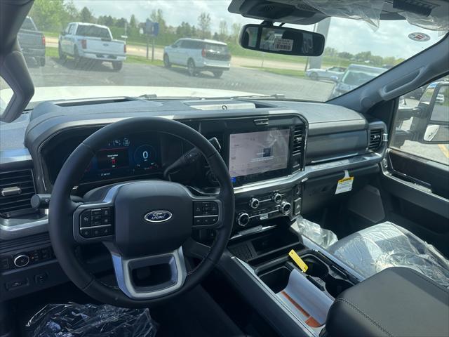 Photo of 2025 Star White Tri-Coat Ford F-250