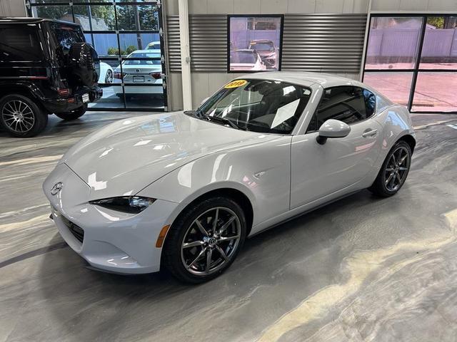 Photo of 2019 Ceramic Metallic Mazda MX-5 Miata RF
